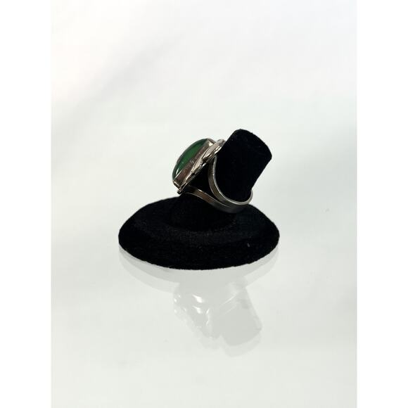 Vintage Accessories - Jewelry - Silver Ring Green Stone w Crystals - Size 6.25 - Picture 8 of 8